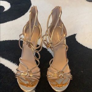 Steve Madden rose gold heels